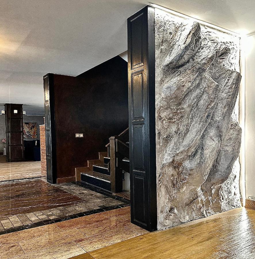 Transilvania Mansion براشوف المظهر الخارجي الصورة